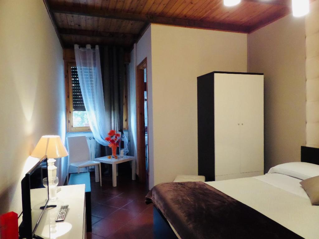 La Locanna Hotel Serramazzoni ภายนอก รูปภาพ