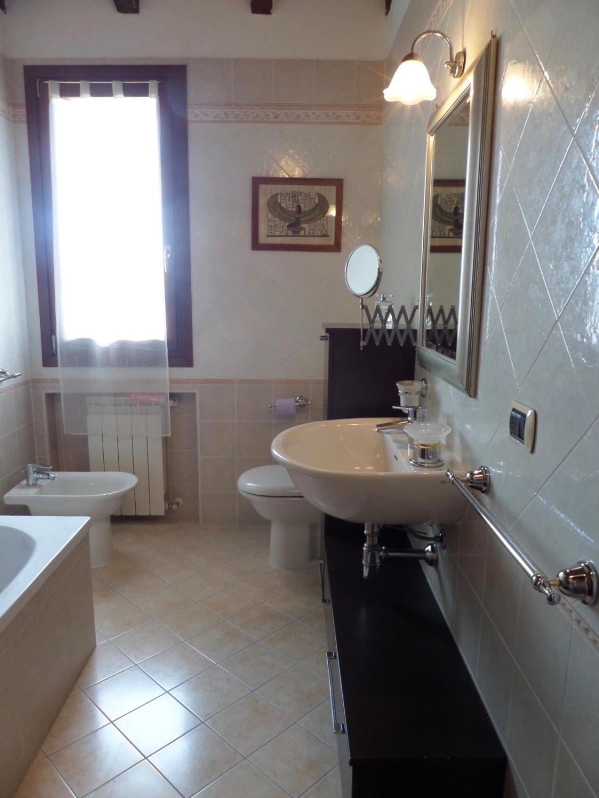 La Locanna Hotel Serramazzoni ภายนอก รูปภาพ