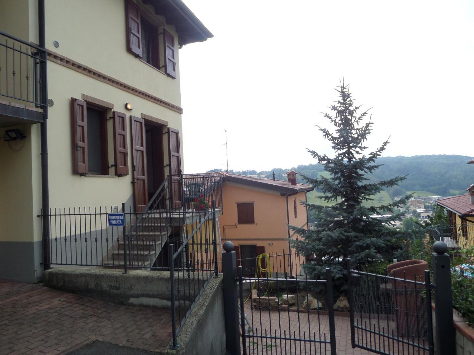 La Locanna Hotel Serramazzoni ภายนอก รูปภาพ